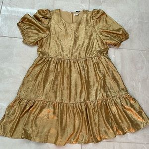 Gold Babydoll dress. Size Large. NWT. Bought at Boutique